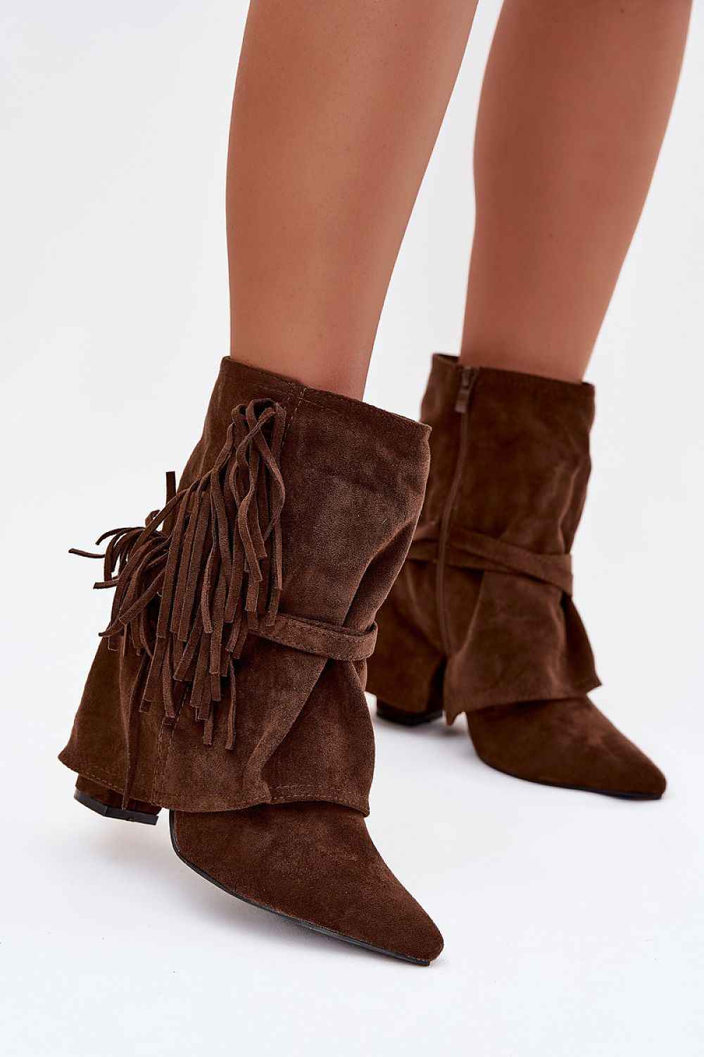 Heel boots model 221130